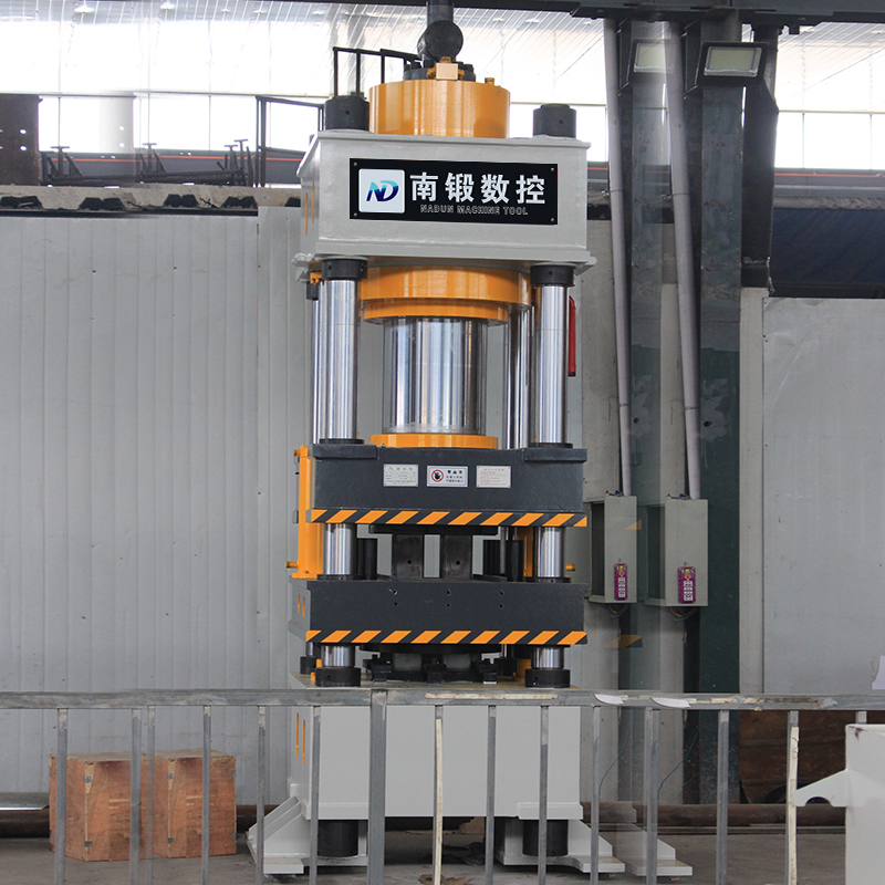630T牛羊舔磚成型油壓機，鹽磚成型油壓機一出二