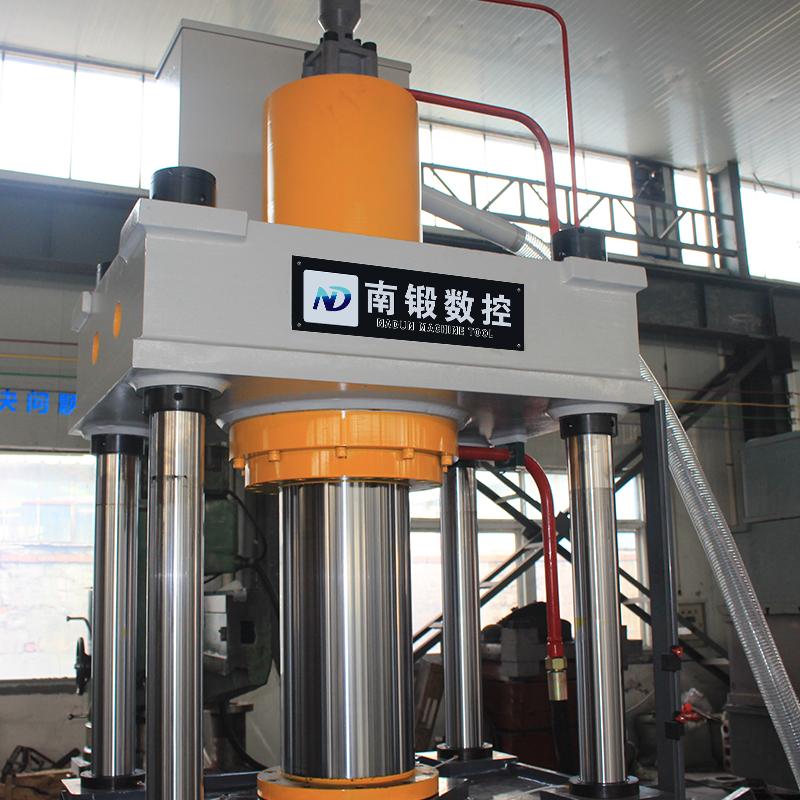 滕州100T四柱油壓機(jī)100噸金屬成型油壓機(jī)